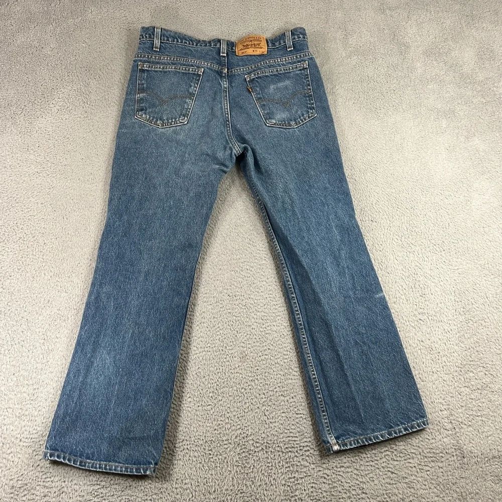 Levis note stains